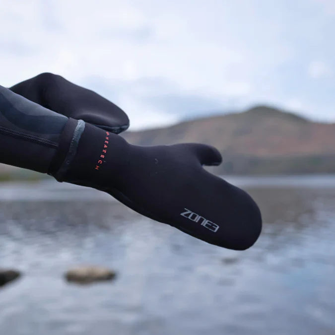 Zone3 Thermo Tech Warmth Swim Mitts